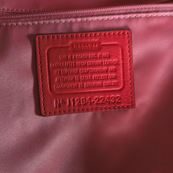 COACH "POPPY" 22432 Leather Color Block Perri Hippie Conv Shoulder/Cross… - Picture 16 of 16